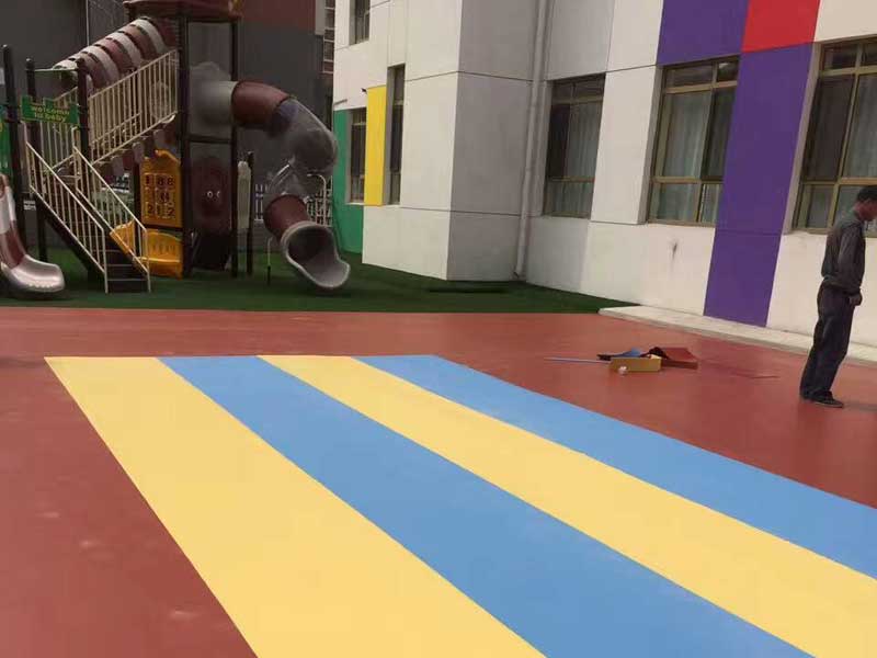 内蒙古呼和浩特市幼儿园室外蜜桃视频网址 内蒙古呼和浩特市幼儿园室外蜜桃视频网址